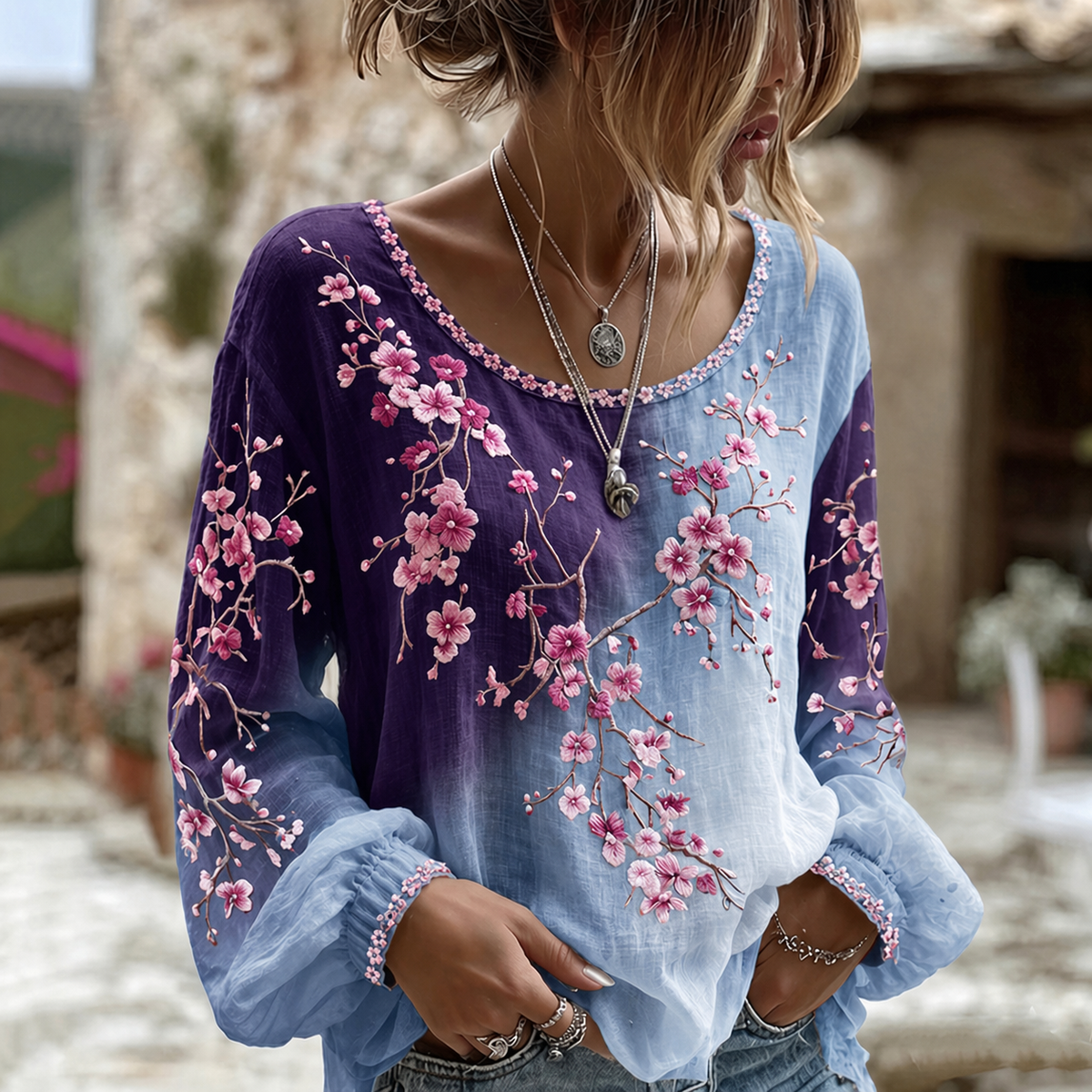 Women's Retro Sakura Gradient Art Round Neck Long Sleeve T-shirt