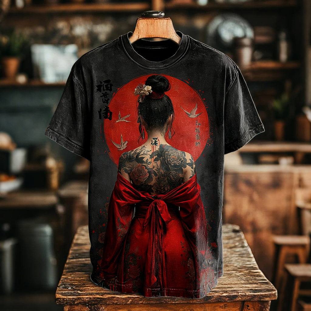 Vintage Elegant Japanese Cool Warrior Girl Art Print T-shirt
